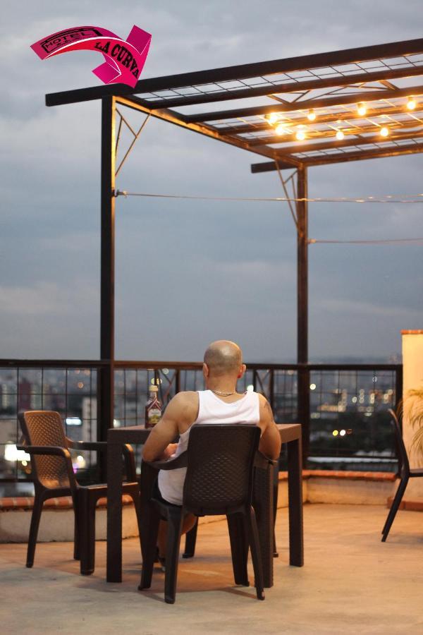 La Curva Apartamentos กาลี ภายนอก รูปภาพ